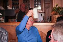 Edgars spontaner Entschluss: "I han fei scho leer - do goat glei no a zwoits nonter!"