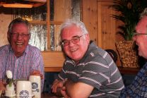auf unseren OWAS gibts immer viel zu lachen: Klaus-Peter und Hubert