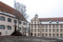 Im großzügig angelegten Kloster-Innenhof ist viel Platz für alle entkräfteten OWA-Krieger