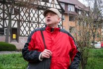 Edgar auf Schäfchensuche, um sie alle zu zählen