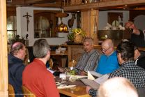 Speisekarten-Stress: Bei soviel leckeren Kuchalb-Spezialitäten fällt die Auswahl schwer