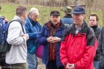 Rudi mahnt zur Andacht: "Lasset uns innehalten und gedenken all der säumigen und abtrünnigen Brüder der OWA"