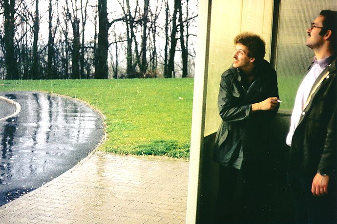 Bei dem Scheißwetter werd ich noch zum Kettenraucher...