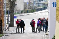 wieder zurück in Lomersheim gehts nun ans Überqueren der Enzbrücke
